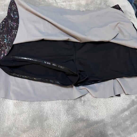 Athleta Match Point Skort XL (Sold out online!) - Picture 7 of 10